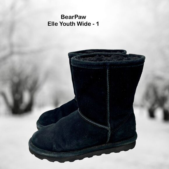 BearPaw Youth Elle Black Cow Suede Wool Blend Short Snow Boot‎ Size 1 WIDE - Picture 1 of 11